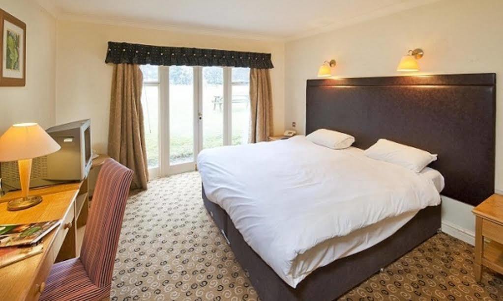 וורצ'סטר Ye Olde Talbot Hotel By Greene King Inns מראה חיצוני תמונה