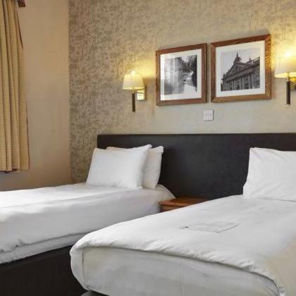 וורצ'סטר Ye Olde Talbot Hotel By Greene King Inns מראה חיצוני תמונה
